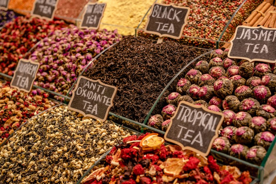 Zelený, čierny, oolong: sprievodca svetom čaju